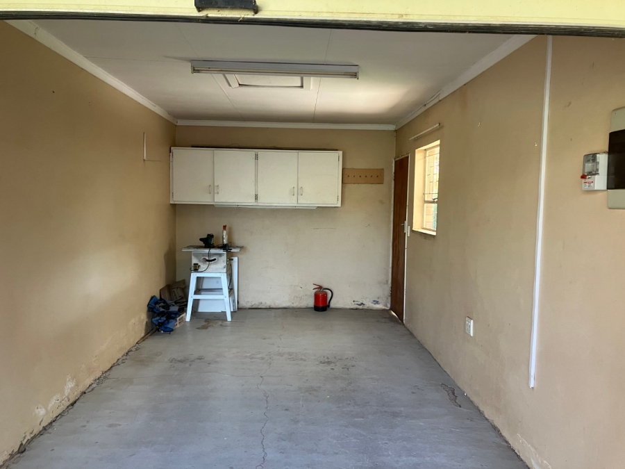 2 Bedroom Property for Sale in Fleurdal Free State